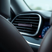 Load image into Gallery viewer, Luxe Roadrunner Car Freshener Diffuser