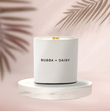 Load image into Gallery viewer, Odour Eliminating Candle. Smells like sweet roses. 10 Ounce